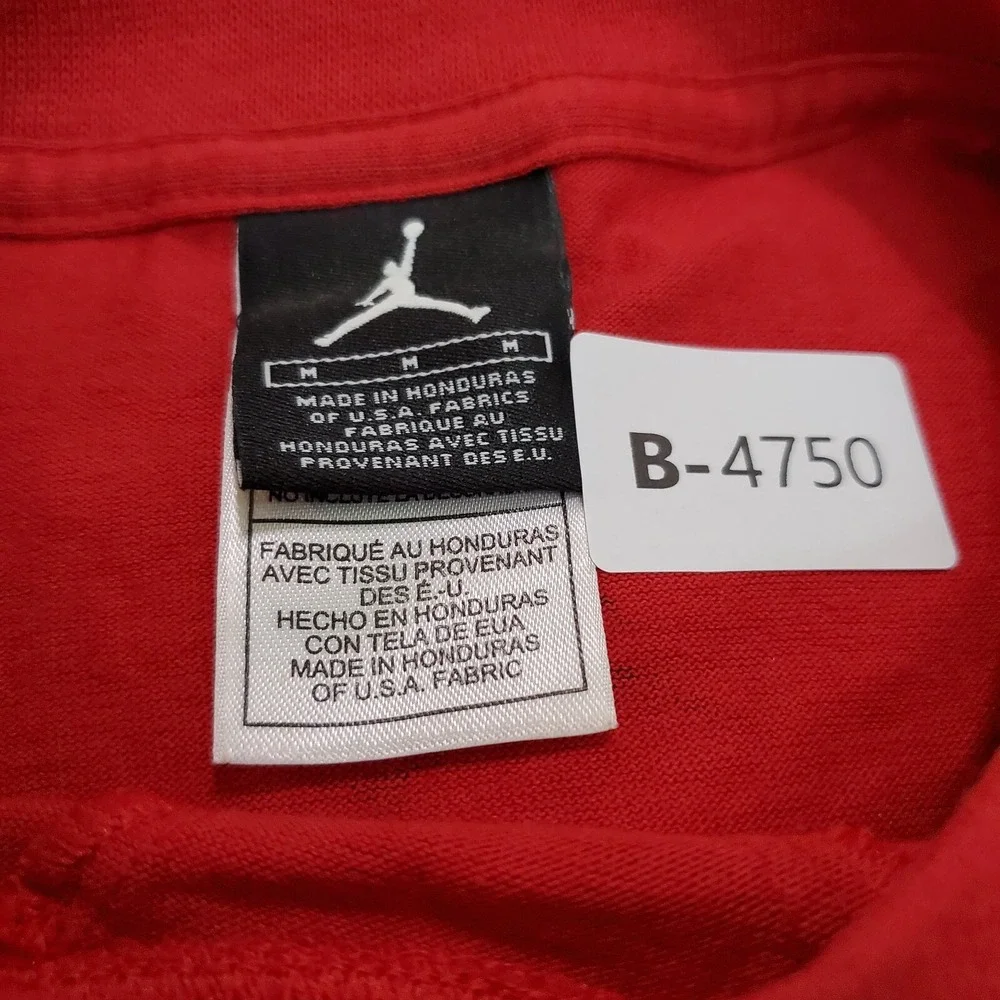 VINTAGE Air Jordan Men Shirt Medium Red Michael Jordan Career‎ Highlights Tee